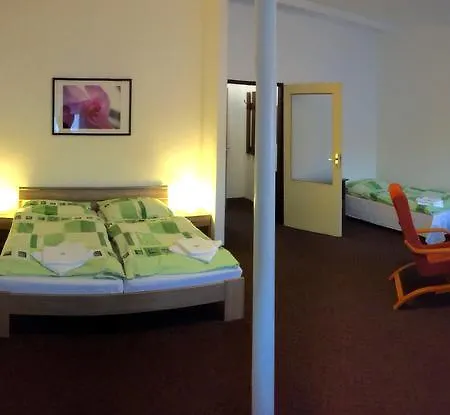Vendégház Jelen 3*